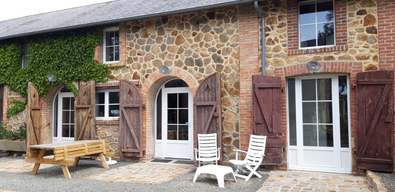 Вилла Le Petit Lustucru Saint-Martin-des-Champs  Экстерьер фото