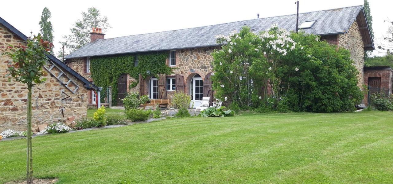 Вилла Le Petit Lustucru Saint-Martin-des-Champs  Экстерьер фото